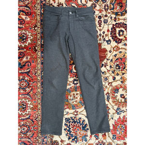 Lululemon ABC Pant Classic Tech Canvas Mens 28 Gray Slim Straight Stretch